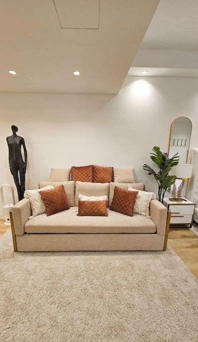 Ug Neubau City - Pool, Gym, Zweites Bad Extra Buchbar Apartment *